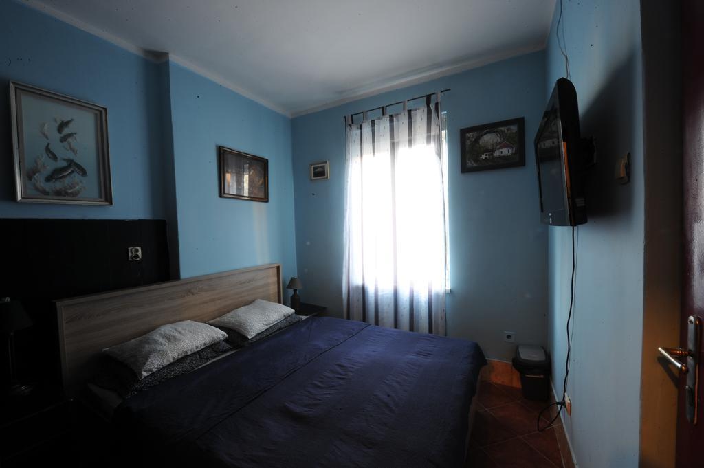 99 Muses Apartments Dordegol Экстерьер фото