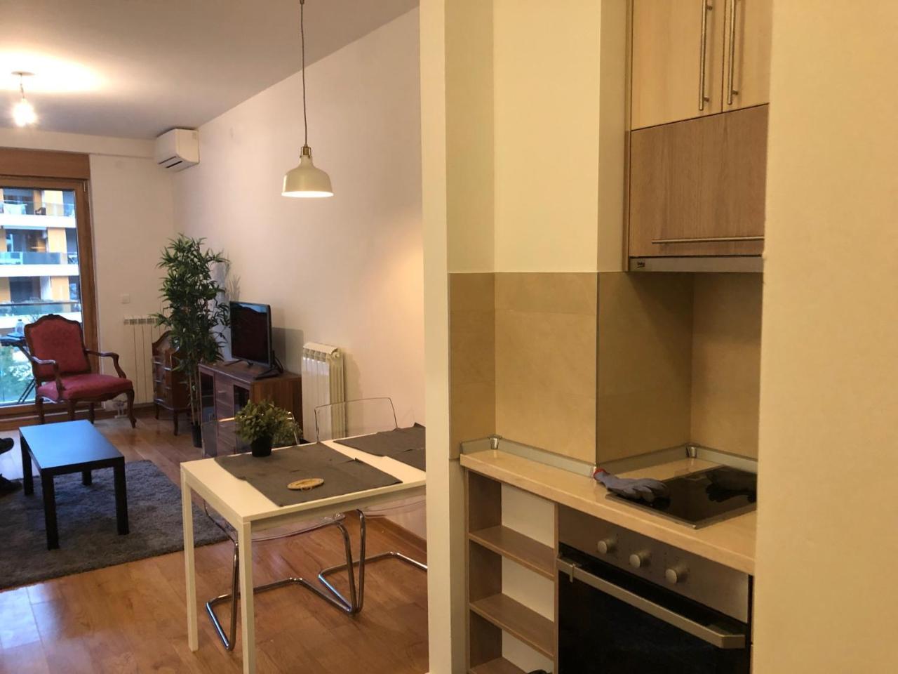 99 Muses Apartments Dordegol Экстерьер фото